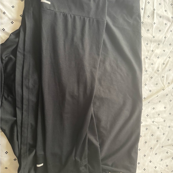 Nike Black Long Sleeve Athletic Quarter-Zip Top with White Swoosh - Picture 3 of 7